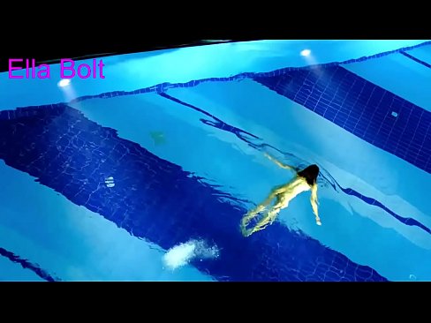 ❤️ Dili ko makahunong sa pagtan-aw, ang batan-ong blonde nasakpan nga naglangoy nga hubo sa ELLA BOLT resort pool ❤️❌ Lisud nga porn sa pornograpiya ceb.japangaysex.ru
