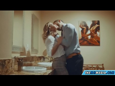 ❤️ Kung ang usa ka busty blonde naghaylo kanimo sa usa ka publiko nga kasilyas ❤️❌ Lisud nga porn sa pornograpiya ceb.japangaysex.ru